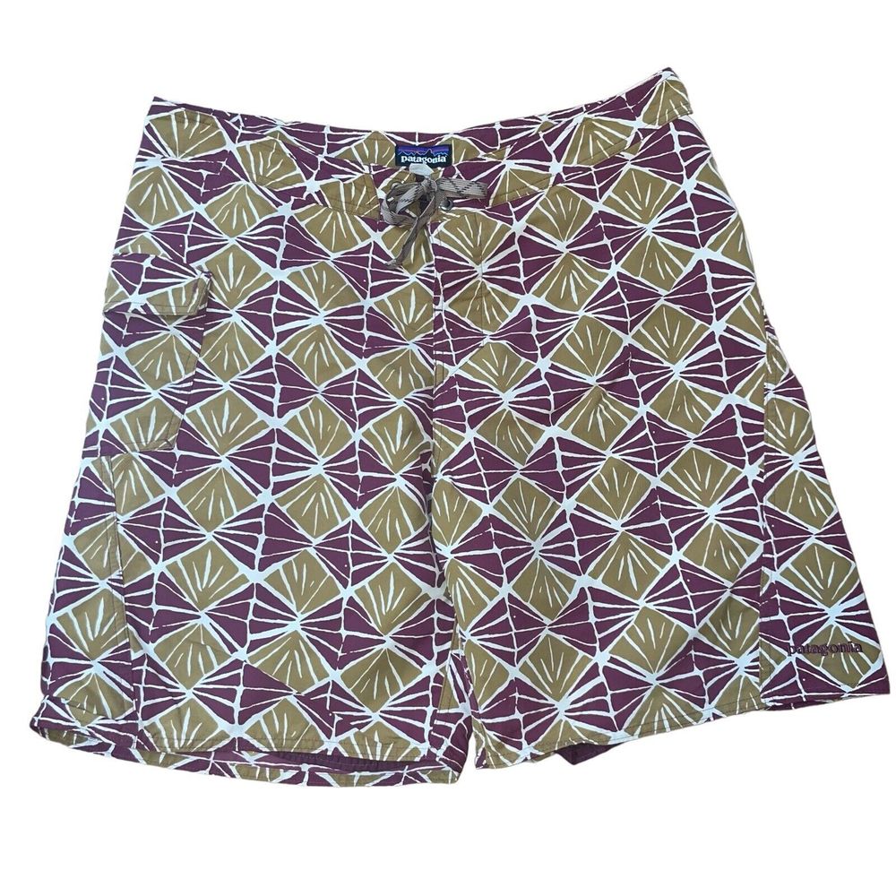 Patagonia Men's 36 Lined Board Shorts Swim Trunks - Picture 2 of 6